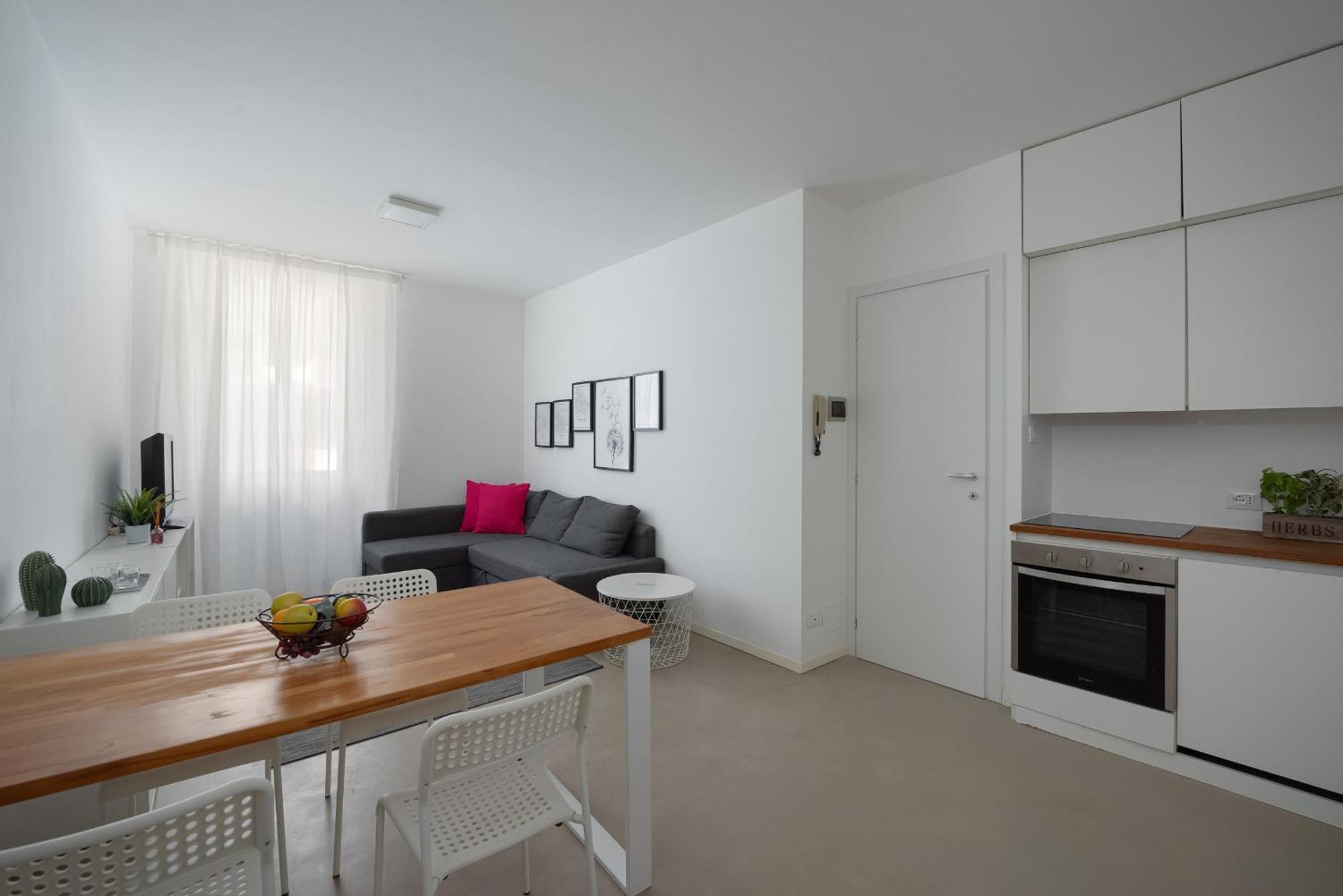 Residence Orti Apartments By Wonderful Italy سالو المظهر الخارجي الصورة